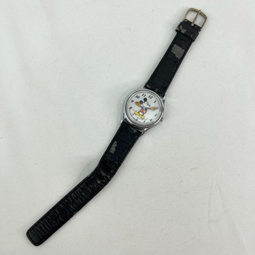 Men's Vintage MICKEY MOUSE by LORUS "V515-6000" Quartz Watch PARTS REPAIR - Picture 2 of 8